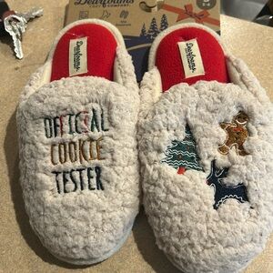 Dearfoams Women's Beige Teddy Novelty Scuff Slip-on Memory Foam Slippers: S